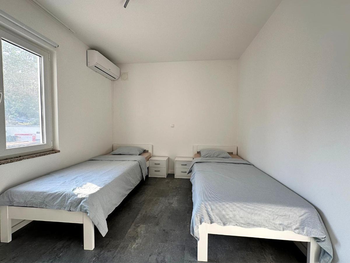 Apartmani Adriana Lakmartin Екстер'єр фото